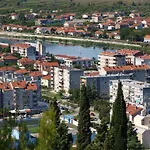Mobine Апартаменты *